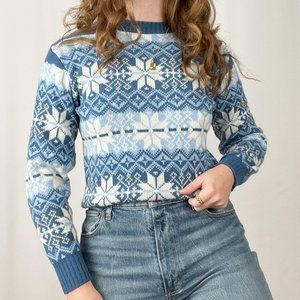 Vintage Fair Isle Snowflake Knit Oversized Sweater Nordic Ski Christmas Holiday